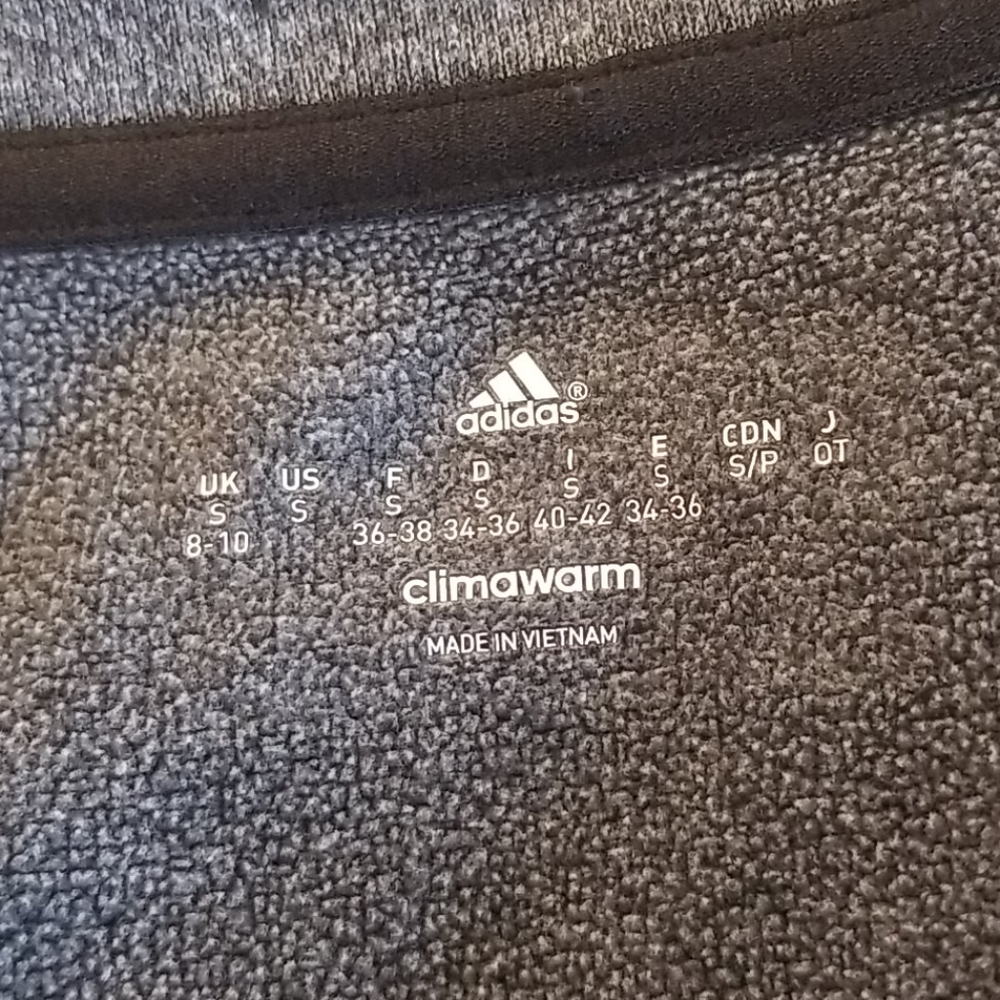 HOST PICK! NWOT Adidas Crew Sweatshirt - Picture 5 of 5